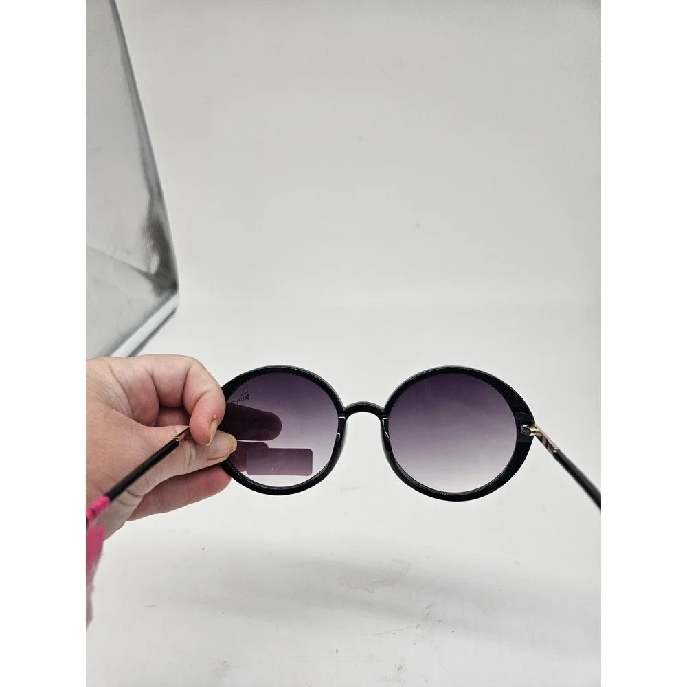 Betsey Johnson Oversized Round Black & Gold Sunglasses EUC NWT